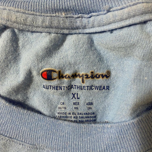 Champion Men's Light Blue Tee XL (OP) - Picture 6 of 9